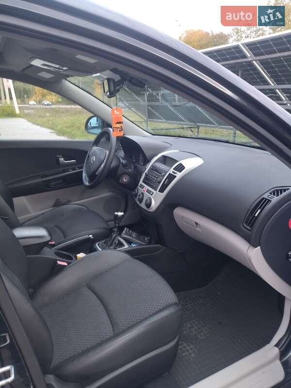 Універсал Kia Ceed 2007 в Вінниці фото 9 Універсал Kia Ceed 2007 в Вінниці