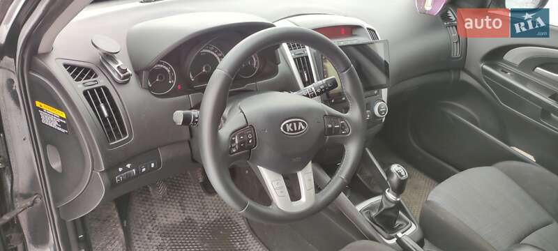Универсал Kia Ceed 2010 в Виннице