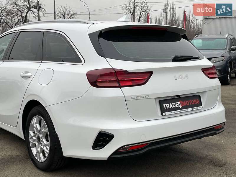 Универсал Kia Ceed 2022 в Киеве