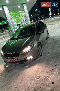 Універсал Kia Ceed 2013 в Житомирі
