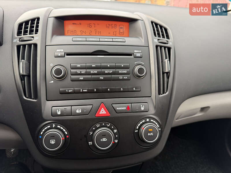 Универсал Kia Ceed 2008 в Борисполе