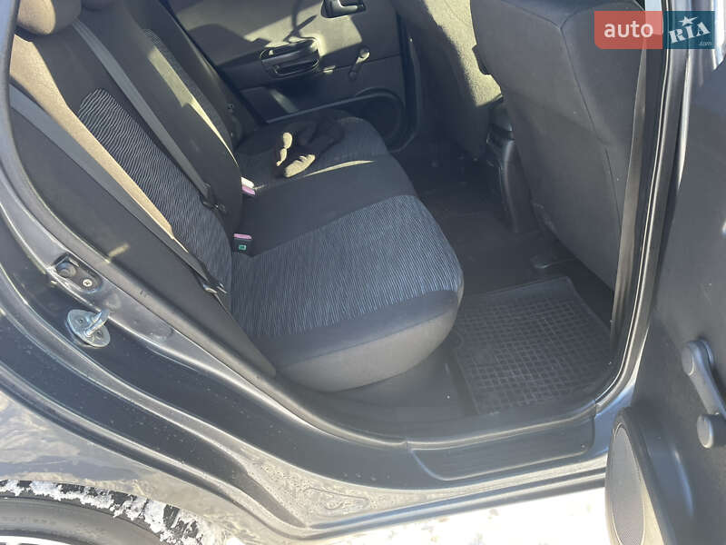 Хэтчбек Kia Ceed 2008 в Коростене фото 15 Хэтчбек Kia Ceed 2008 в Коростене