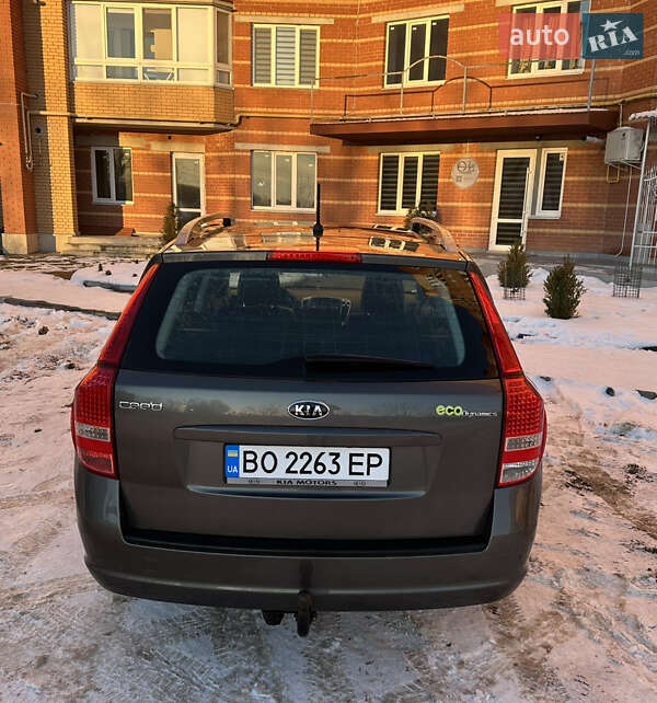 Універсал Kia Ceed 2011 в Тернополі