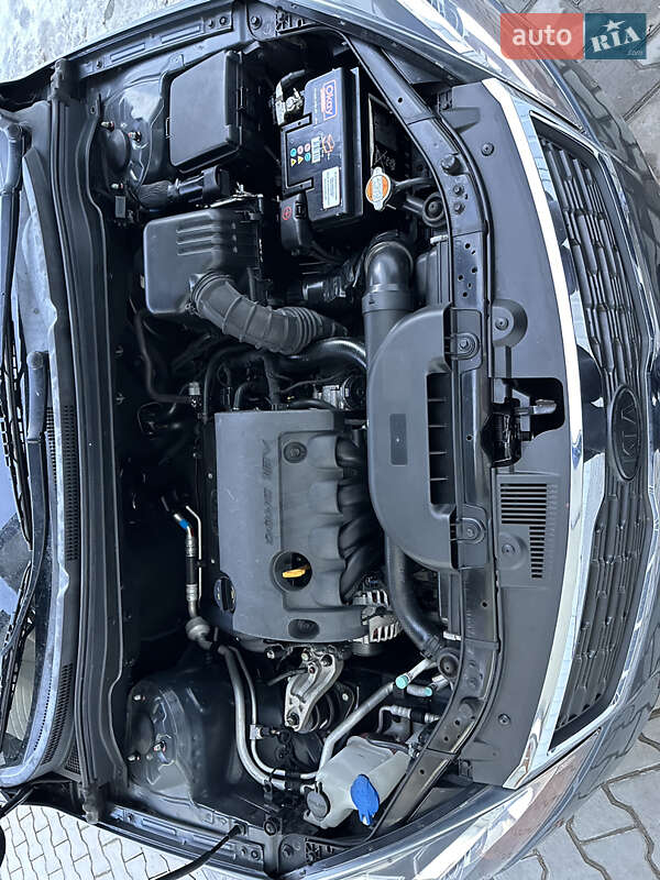 Хэтчбек Kia Ceed 2010 в Коломые