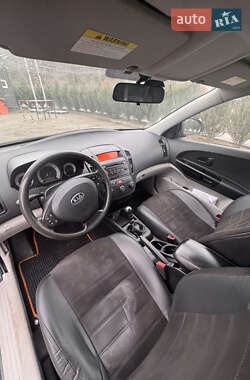 Хэтчбек Kia Ceed 2007 в Полтаве