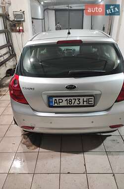 Хэтчбек Kia Ceed 2008 в Запорожье