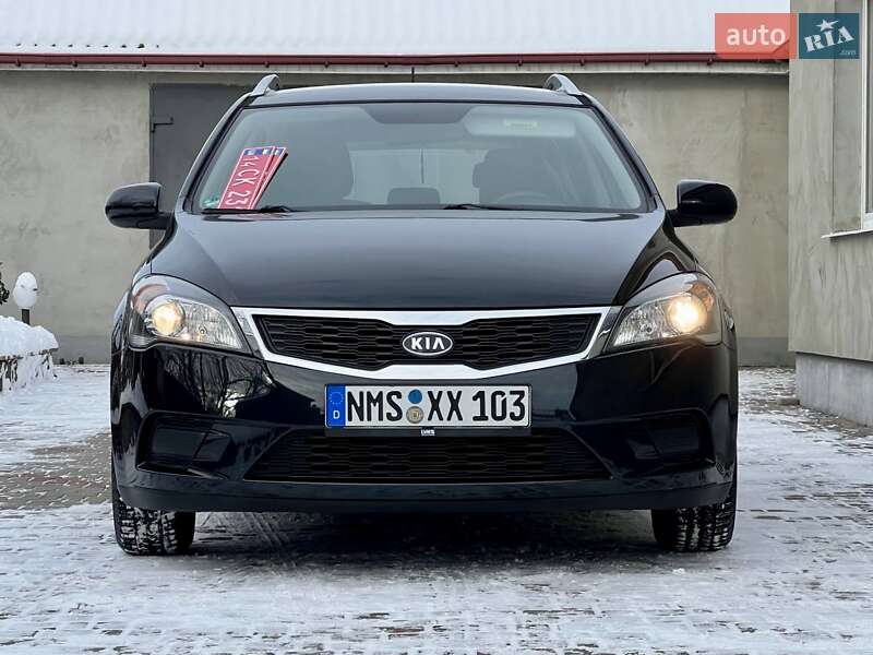 Универсал Kia Ceed 2010 в Умани