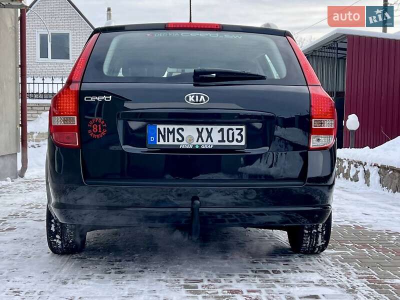 Универсал Kia Ceed 2010 в Умани