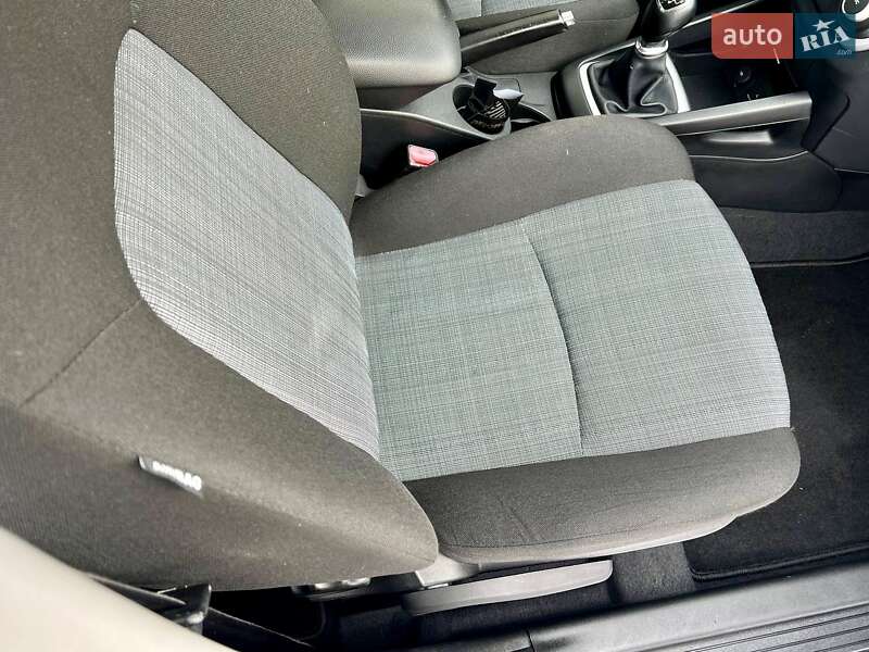 Универсал Kia Ceed 2010 в Умани