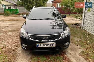 Универсал Kia Ceed 2012 в Прилуках