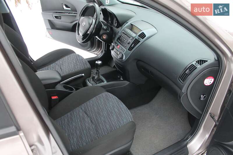 Хэтчбек Kia Ceed 2009 в Белой Церкви фото 36 Хэтчбек Kia Ceed 2009 в Белой Церкви