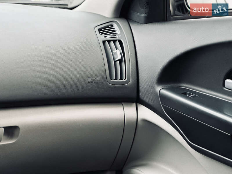 Хэтчбек Kia Ceed 2007 в Кременчуге