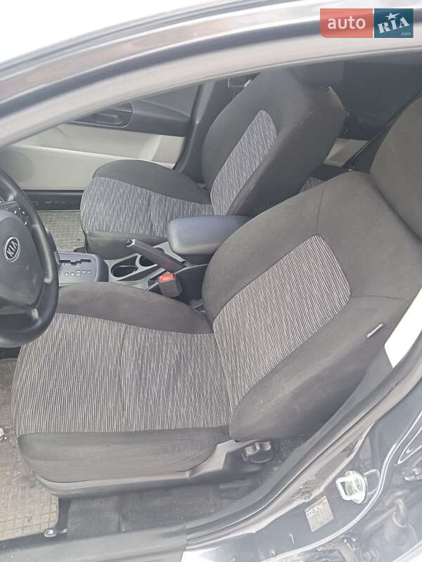 Хетчбек Kia Ceed 2009 в Богородчанах фото 11 Хетчбек Kia Ceed 2009 в Богородчанах