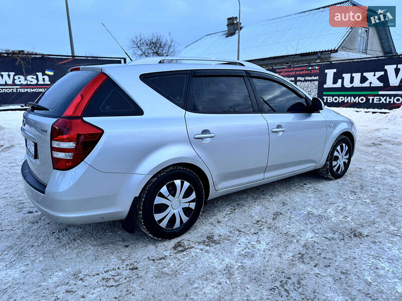 Универсал Kia Ceed 2008 в Тернополе