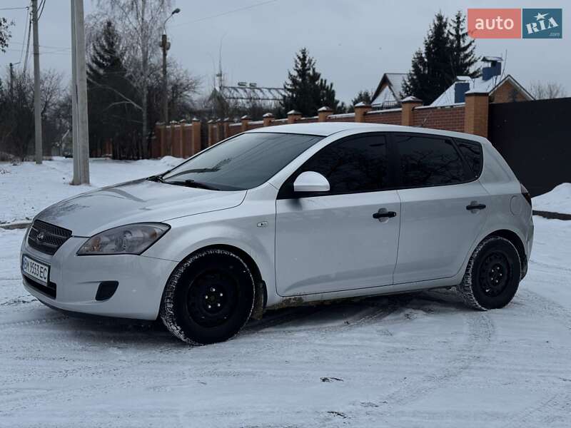 Хетчбек Kia Ceed 2007 в Сумах