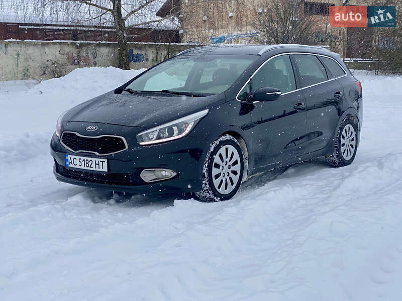 Универсал Kia Ceed 2013 в Луцке фото 2 Универсал Kia Ceed 2013 в Луцке