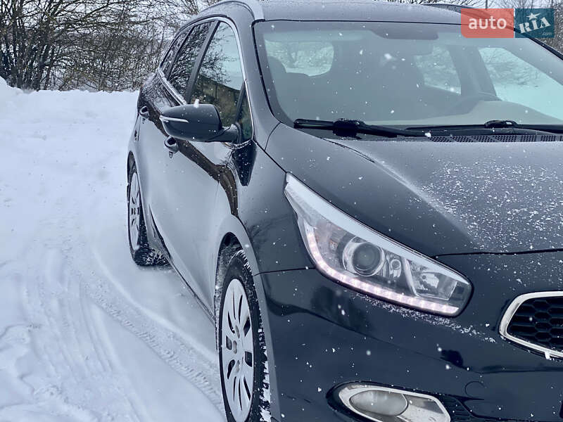 Универсал Kia Ceed 2013 в Луцке фото 6 Универсал Kia Ceed 2013 в Луцке