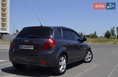 Хэтчбек Kia Ceed 2007 в Николаеве