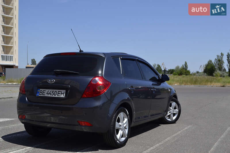 Хетчбек Kia Ceed 2007 в Миколаєві