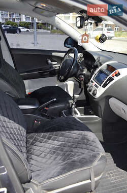 Хэтчбек Kia Ceed 2007 в Николаеве