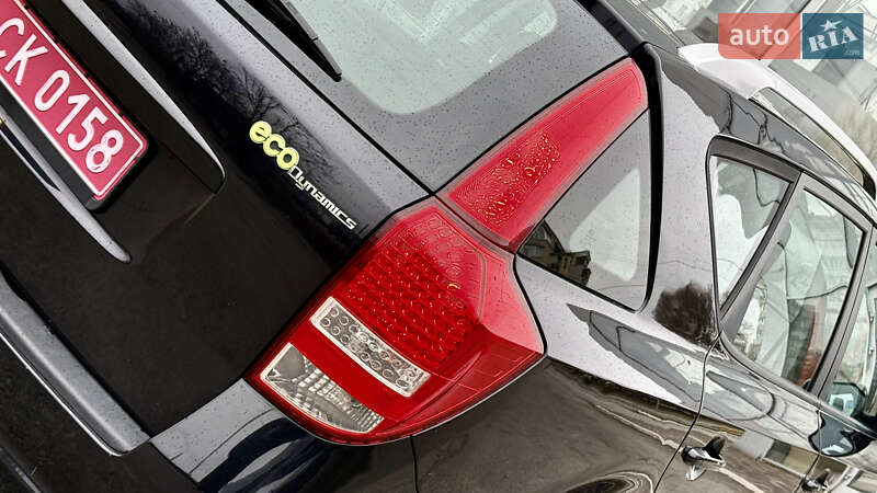 Универсал Kia Ceed 2012 в Запорожье