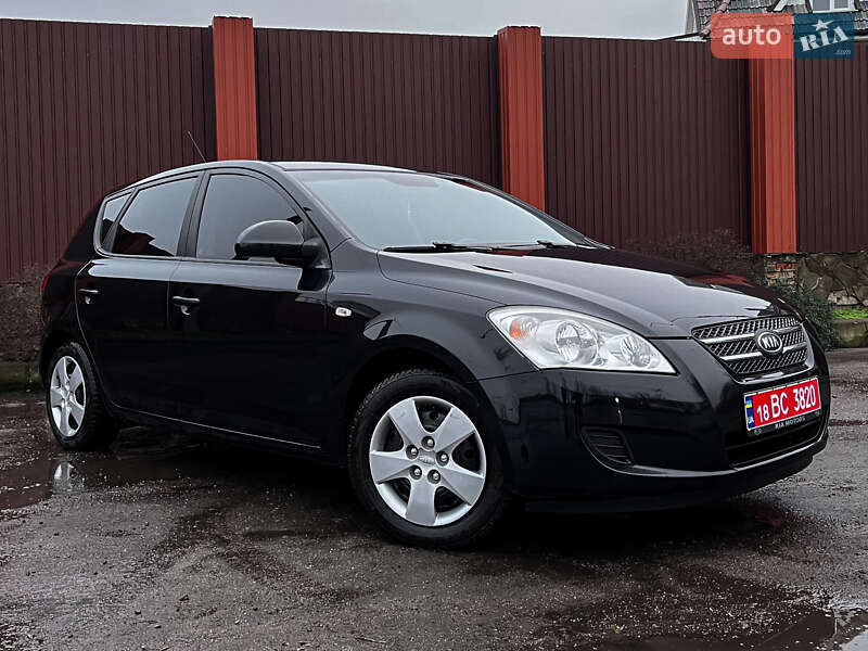 Хэтчбек Kia Ceed 2007 в Черкассах