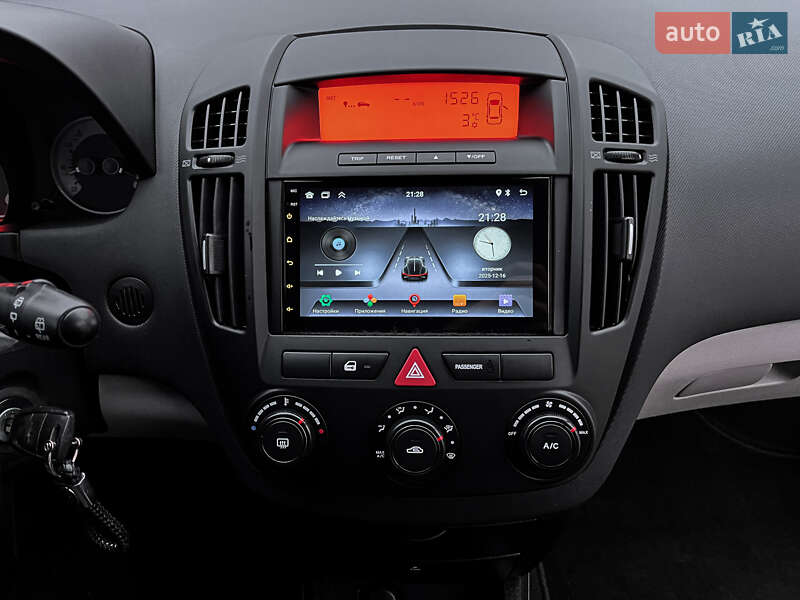 Хэтчбек Kia Ceed 2007 в Черкассах