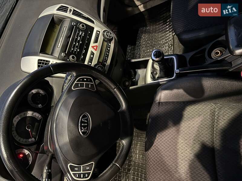 Универсал Kia Ceed 2007 в Полтаве