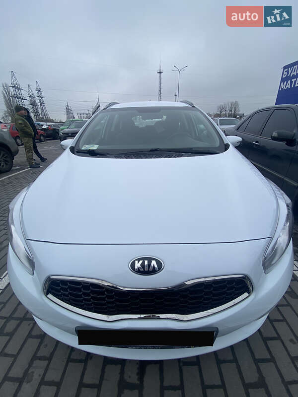 Универсал Kia Ceed 2013 в Львове