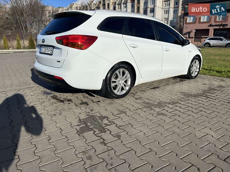Универсал Kia Ceed 2015 в Шептицькому