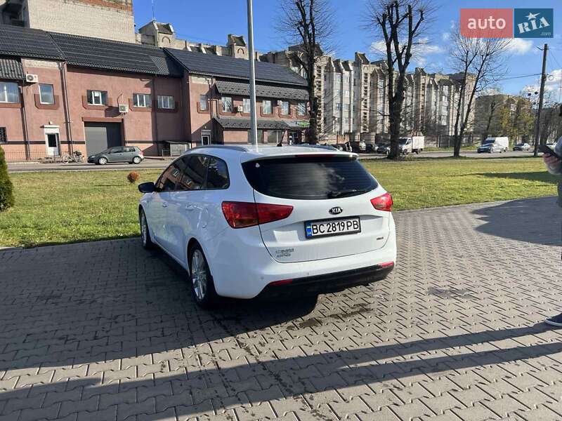 Универсал Kia Ceed 2015 в Шептицькому