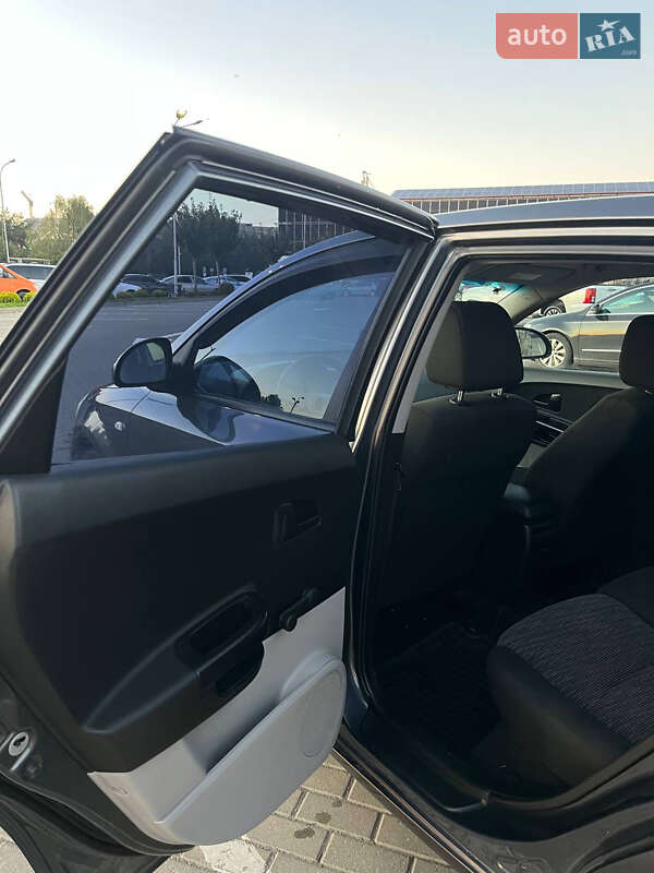 Хэтчбек Kia Ceed 2009 в Ужгороде фото 14 Хэтчбек Kia Ceed 2009 в Ужгороде