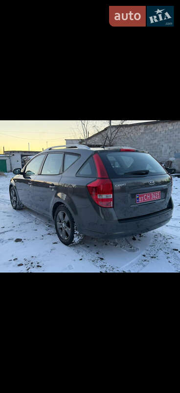 Универсал Kia Ceed 2009 в Николаеве