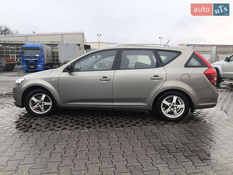 Универсал Kia Ceed 2011 в Одессе