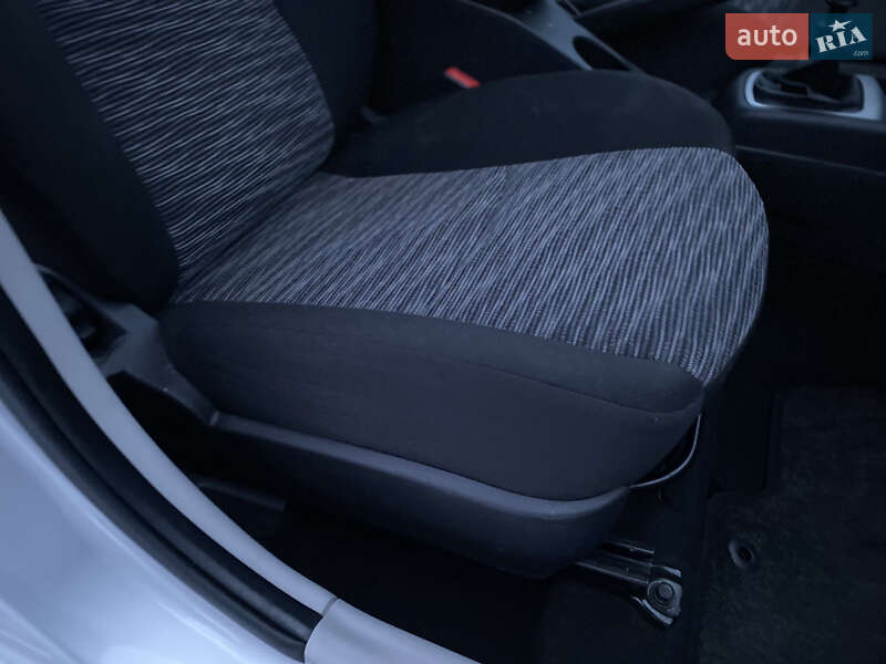 Хэтчбек Kia Ceed 2008 в Виннице