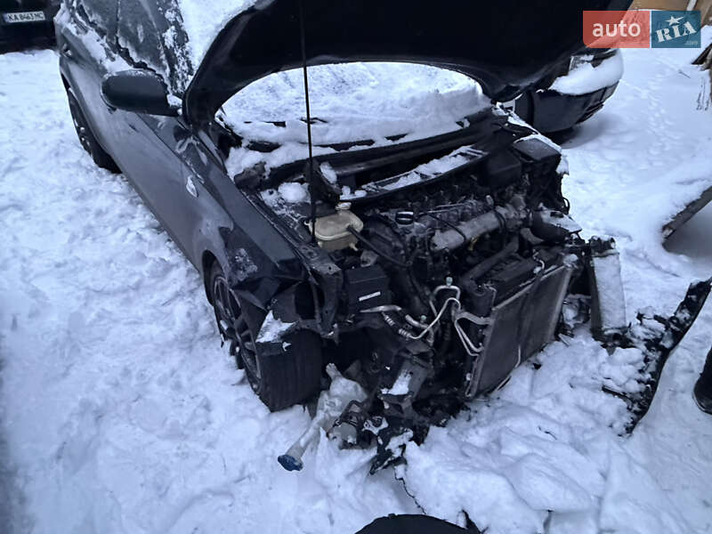 Хэтчбек Kia Ceed 2011 в Киеве