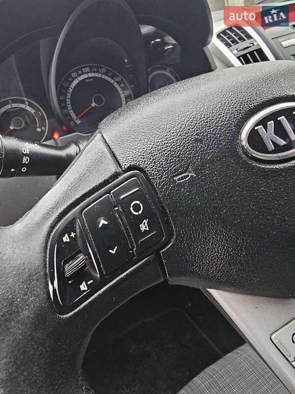 Универсал Kia Ceed 2010 в Киеве фото 14 Универсал Kia Ceed 2010 в Киеве