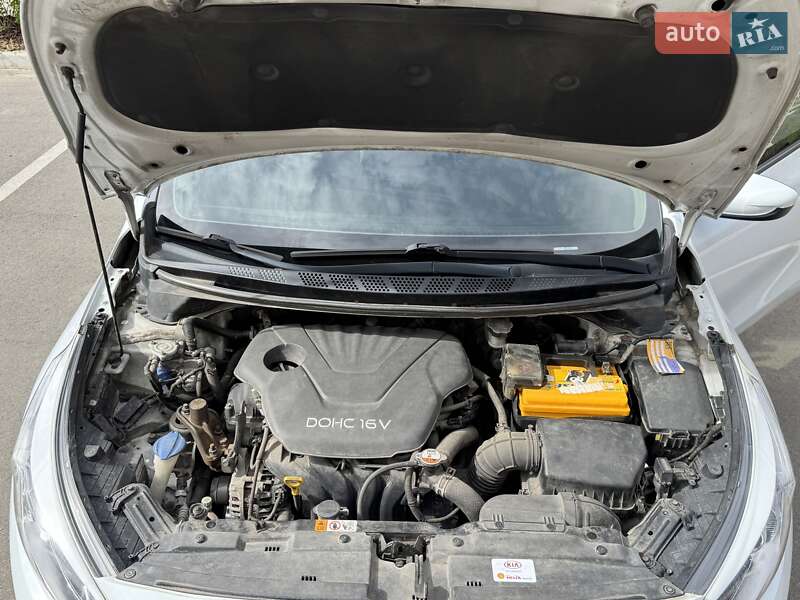 Універсал Kia Ceed 2015 в Києві