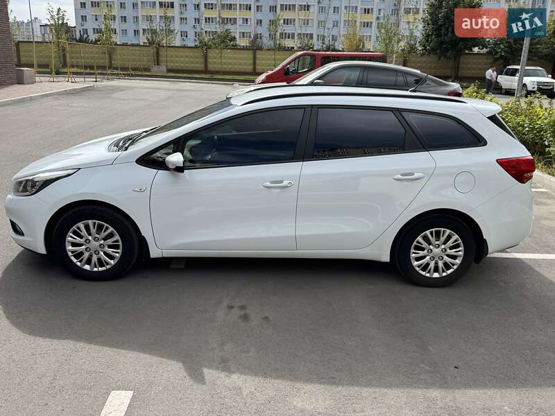 Універсал Kia Ceed 2015 в Києві