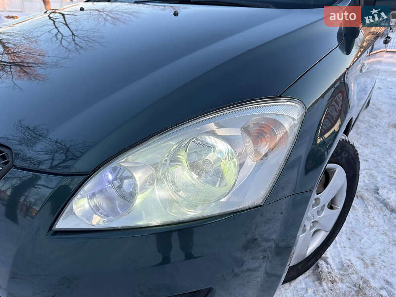 Хэтчбек Kia Ceed 2009 в Днепре