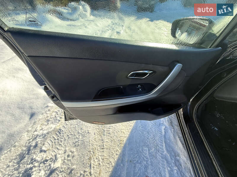 Хетчбек Kia Ceed 2013 в Львові