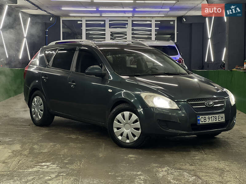 Универсал Kia Ceed 2009 в Киеве
