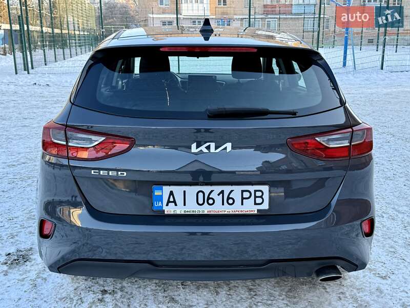Хэтчбек Kia Ceed 2022 в Киеве