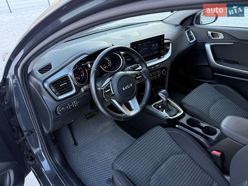 Хэтчбек Kia Ceed 2022 в Киеве