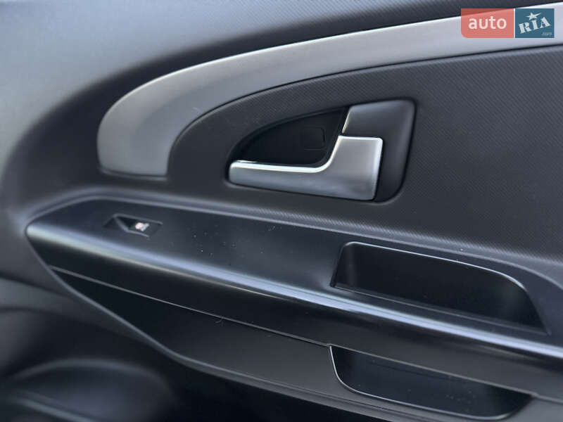 Хетчбек Kia Ceed 2012 в Києві