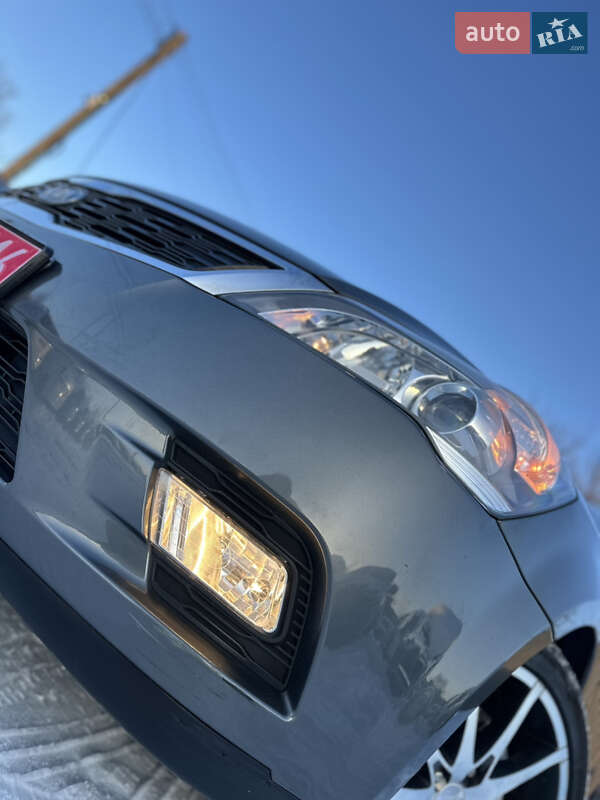 Хэтчбек Kia Ceed 2010 в Дрогобыче