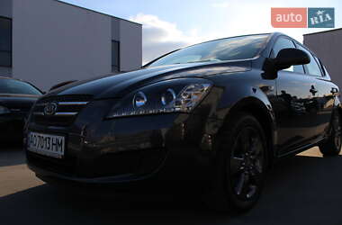 Хетчбек Kia Ceed 2008 в Мукачевому