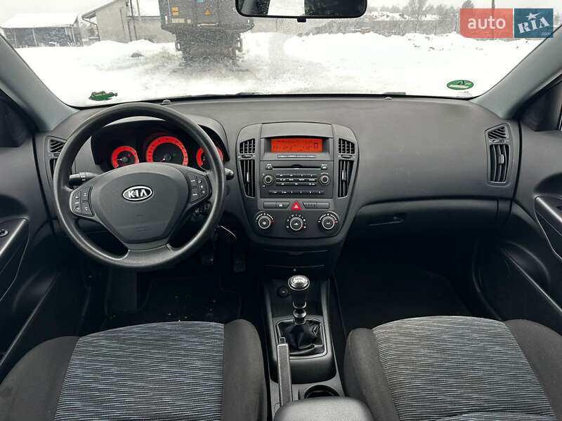 Універсал Kia Ceed 2008 в Луцьку фото 10 Універсал Kia Ceed 2008 в Луцьку