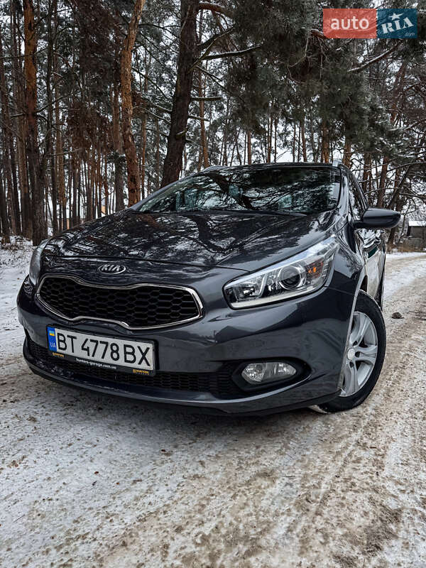 Универсал Kia Ceed 2012 в Киеве