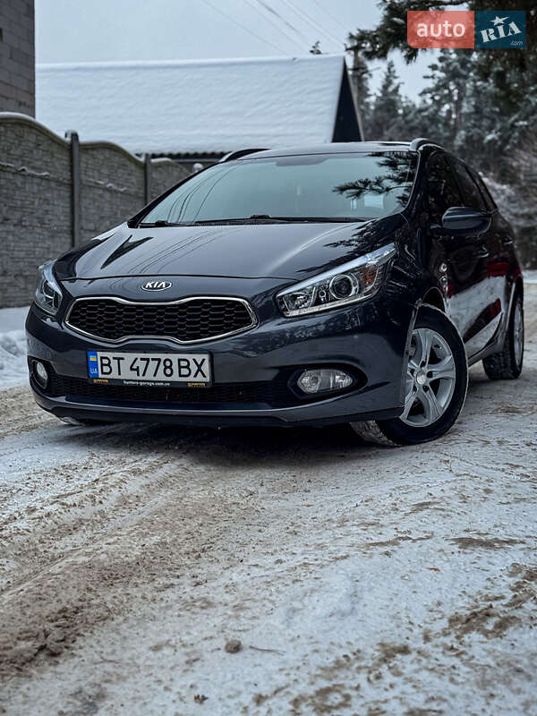 Универсал Kia Ceed 2012 в Киеве